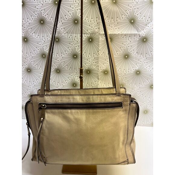 HOBO International Affinity cream-colored leather shoulder bag - Picture 2 of 12